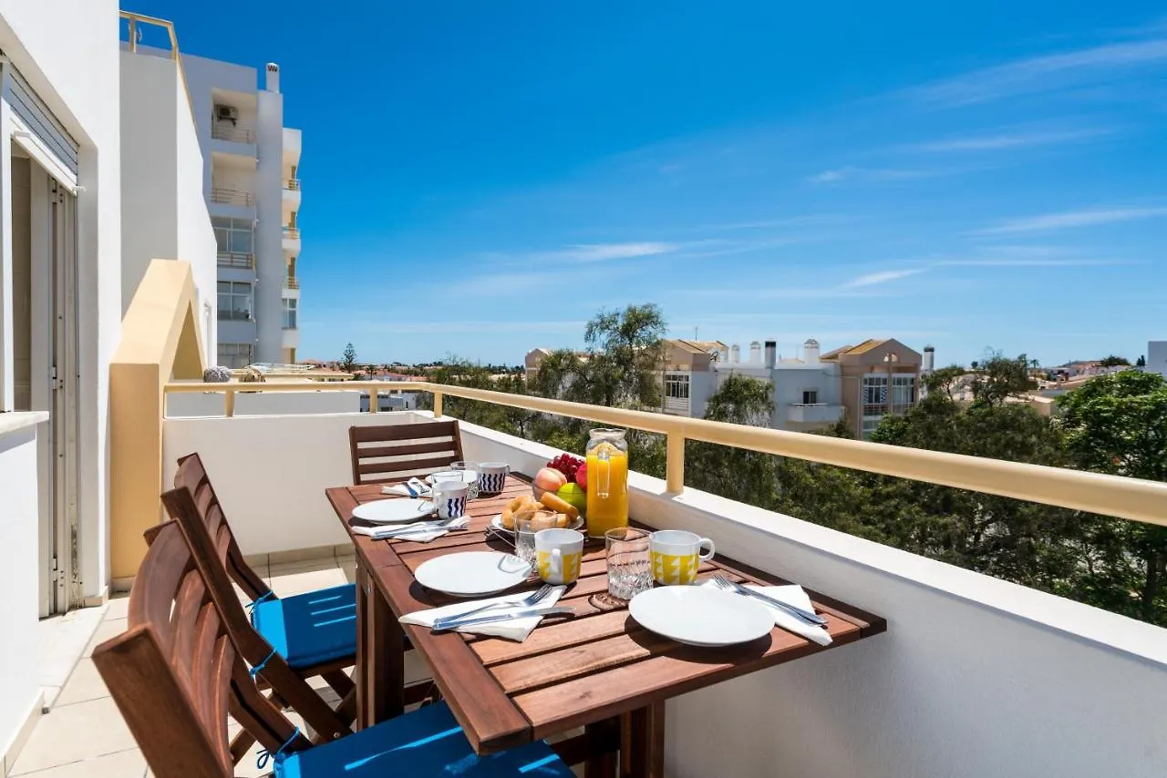 Sunny Seaside Escape Apartment Lagos 0*,