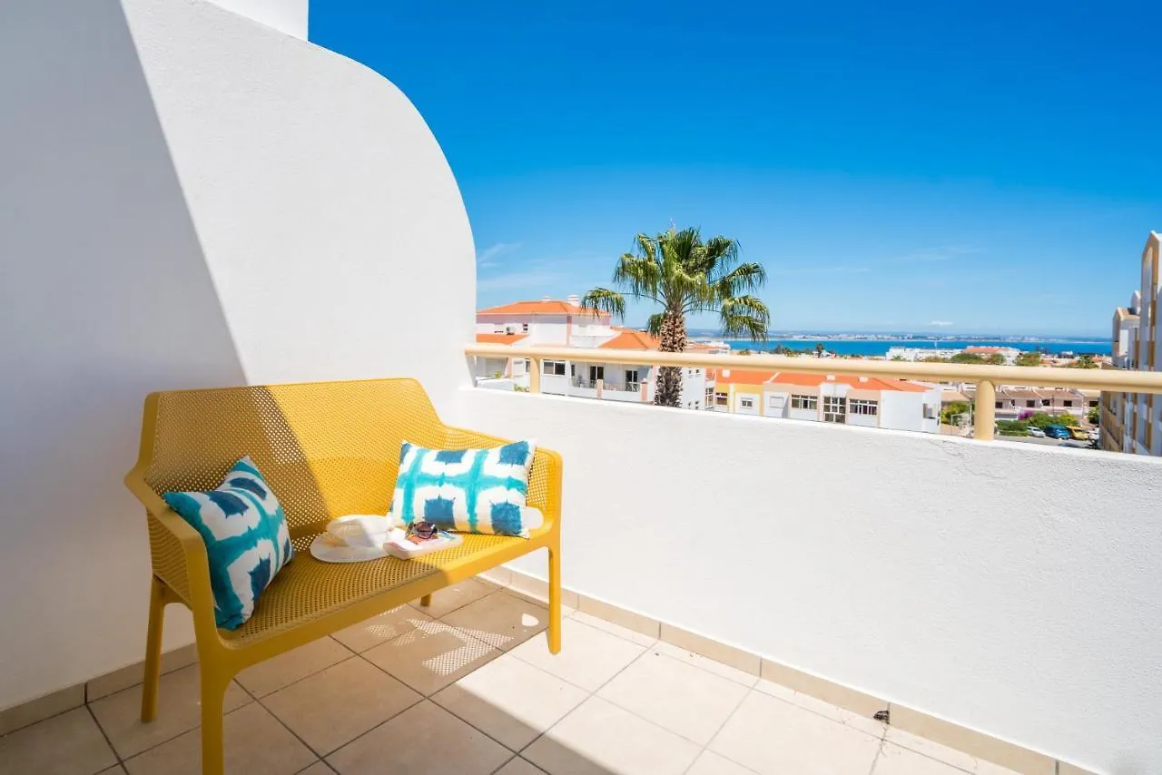 Sunny Seaside Escape Apartment Lagos