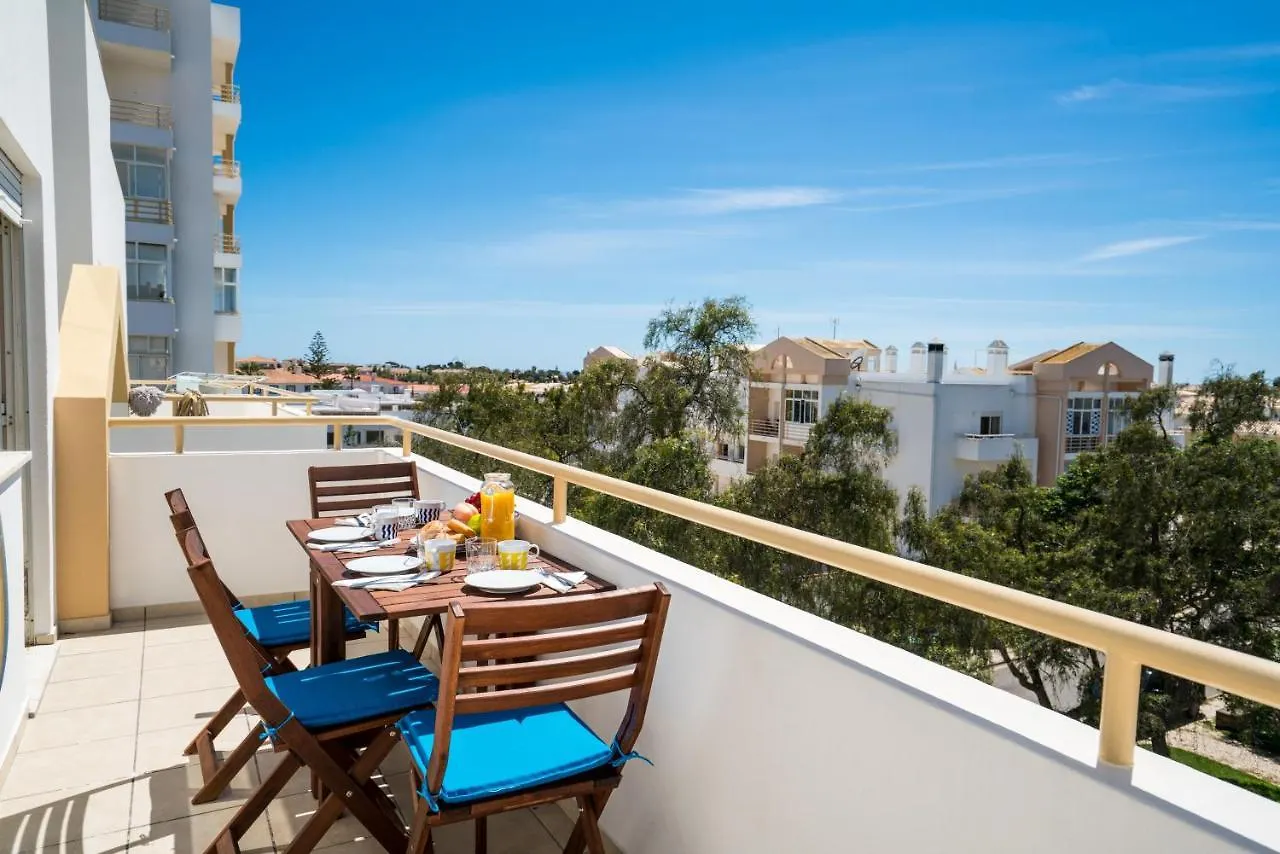 Sunny Seaside Escape Apartment Lagos